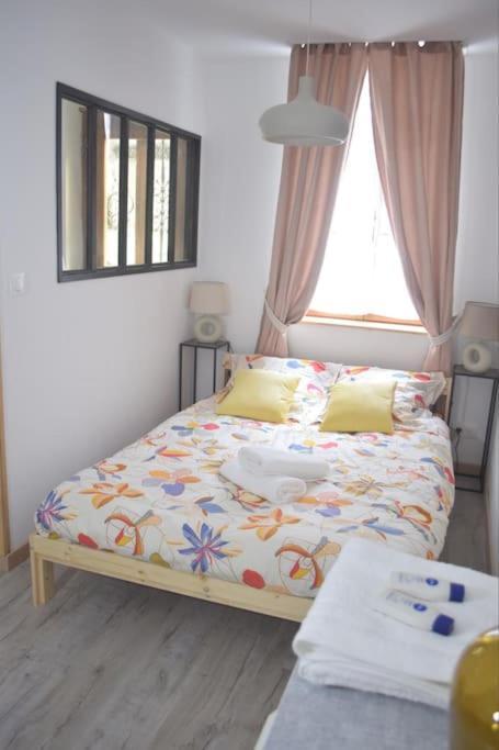 Appartement Chic Et Normand, Parking Facile, Wifi Hd à Pont-Audemer Extérieur photo